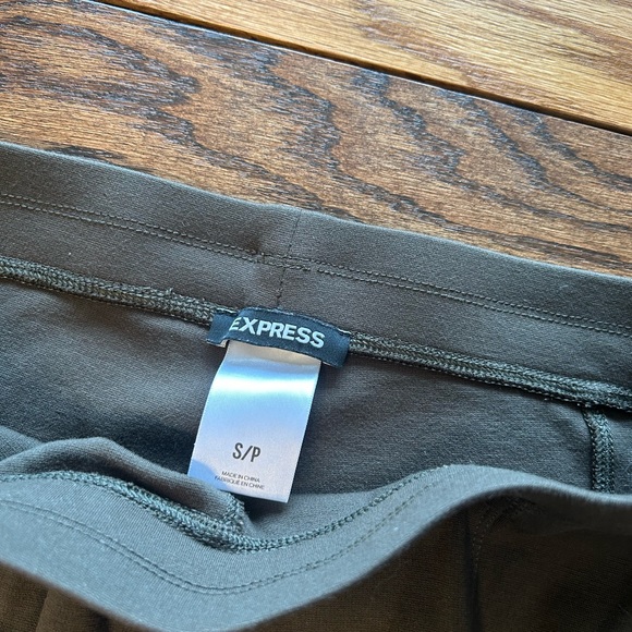 Express Jeggings - Picture 2 of 2